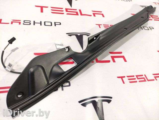 Датчик закрытия крышки багажника Tesla model S 2018г. 6007576-00-B - Фото 1