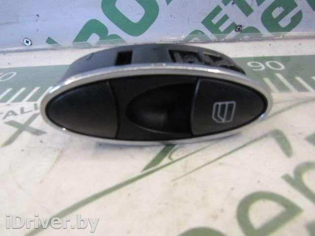 Кнопка стеклоподъемника Mercedes E W211 2007г. A2118219958 - Фото 1