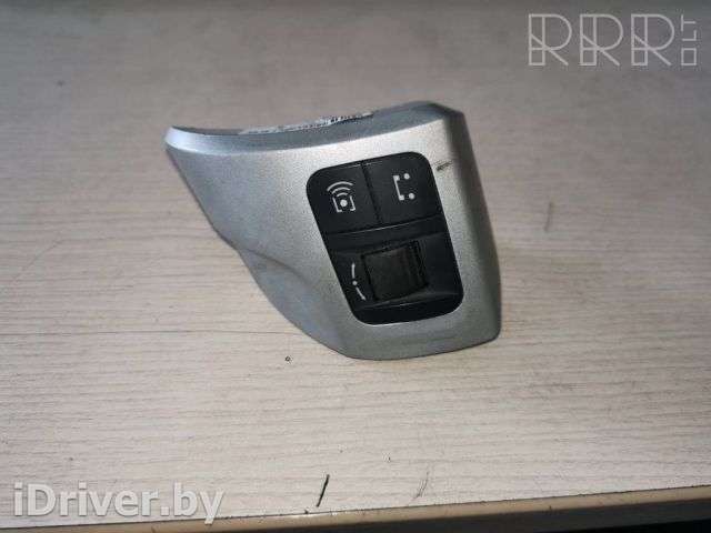 Кнопки руля Opel Astra H 2006г. 13126750 , artADV68760 - Фото 1