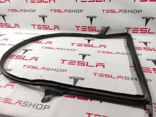 Уплотнитель Tesla model 3 2020г. 1090511-00-K - Фото 2