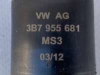 Насос (моторчик) омывателя стекла Audi A4 B6 2003г. 3B7955681 - Фото 2