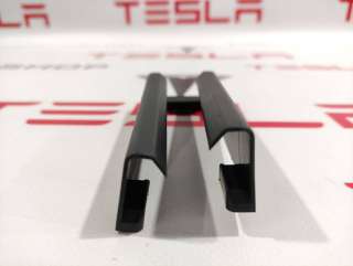 Пластик салазок сиденья Tesla model 3 2017г. 1097490-00-B - Фото 2