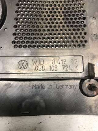 Крышка двигателя декоративная Volkswagen Passat B5 2002г. 058103724K - Фото 2