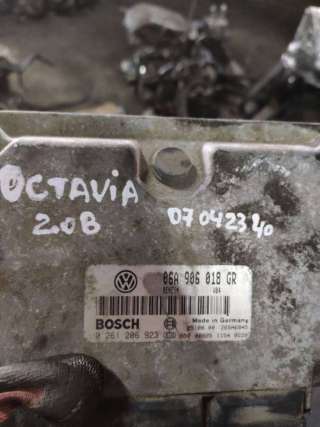 Блок управления двигателем Skoda Octavia A4 2000г. 06a906018gr - Фото 4