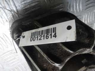 Подушка крепления двигателя BMW 3 F30/F31/GT F34 2012г.  - Фото 2