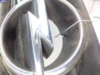 Решетка радиатора Opel Astra G 2000г.  - Фото 3