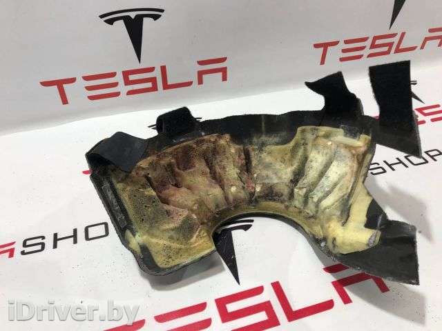 шумоизоляция двигателя Tesla model X 2017г. 1048949-01-A,1134783-00-J - Фото 1