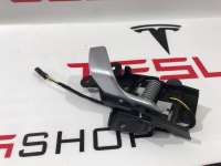 1007940-00-G,1008433-00-E Ручка внутренняя передняя правая к Tesla model S Арт 9914245