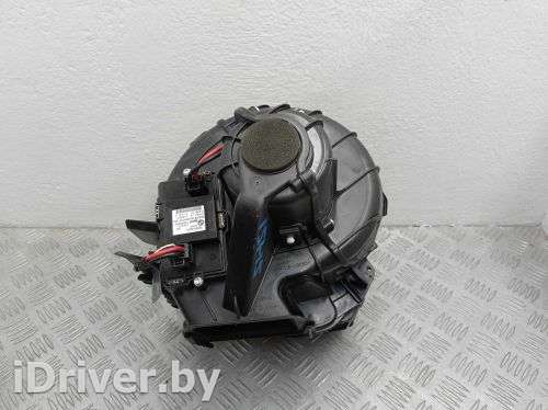 Вентилятор отопителя (моторчик печки) BMW 7 F01/F02 2010г. 9203323 - Фото 1