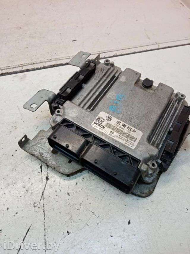 Блок управления двигателем Volkswagen Caddy 1 2008г. 03G906016DM, 0281011882 - Фото 1