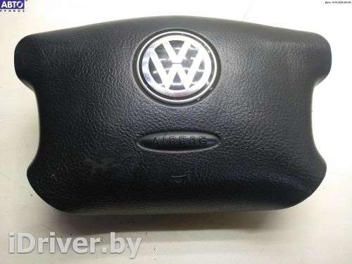 Подушка безопасности (Airbag) водителя Volkswagen Sharan 1 restailing 2001г. 3B0880201BL - Фото 1