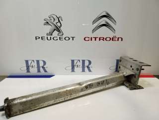  Балка подвески передняя (подрамник) к Citroen C4 Grand Picasso 2 Арт W3510209