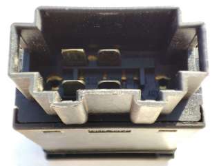 Кнопка открывания лючка бензобака Skoda Octavia A4 2000г. 1U0959833C - Фото 5