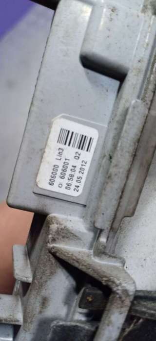 Заглушка (решетка) в бампер Mercedes C W204 2012г. A2049068900, A2048803224 - Фото 4