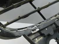 Заглушка (решетка) в бампер передний Porsche Cayenne 957 2011г.  - Фото 2
