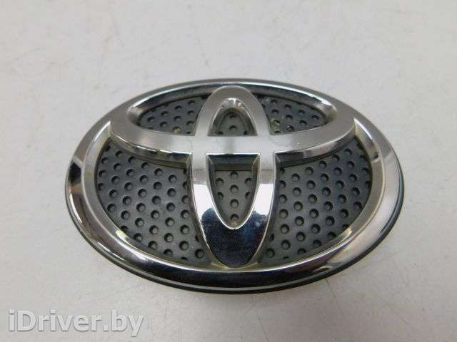 Эмблема Toyota Rav 4 2 2014г.  - Фото 1