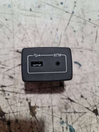  Разъем AUX / USB Citroen Jumper 2 (7356546330) Арт 57302033, вид 1