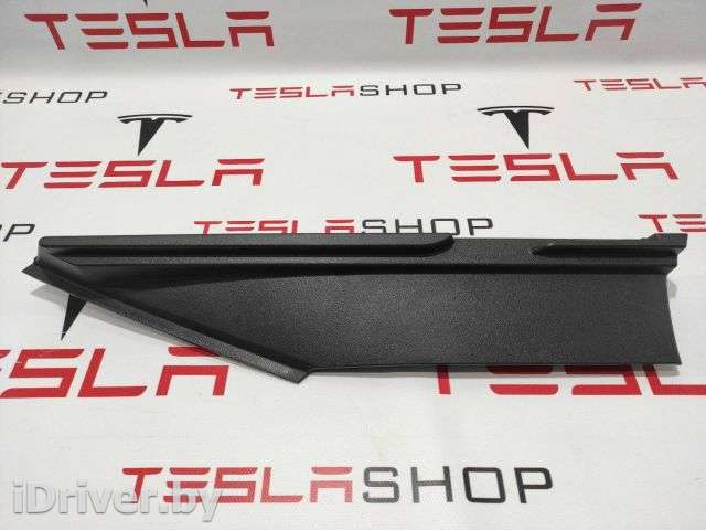 Молдинг крышки багажника Tesla model S 2016г. 1016337-00-D,1010339-00-D - Фото 1