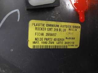 Порог пластиковый левый Saturn VUE 2 2008г. 45102931 - Фото 5