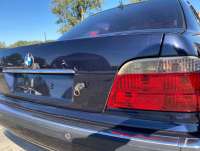 Накладка (молдинг) крышки багажника BMW 7 E38 2000г.  - Фото 2