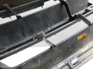 Решетка радиатора Honda CR-V 2 2013г.  - Фото 5