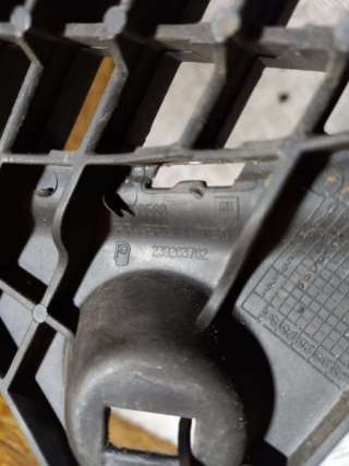Заглушка (решетка) в бампер передний Opel Vectra C 2002г. 239263762 - Фото 5