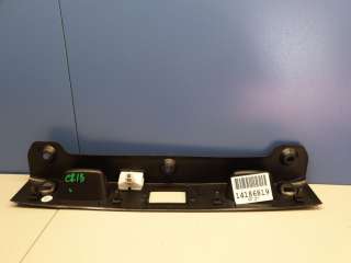 Накладка ручки крышки багажника Mercedes CLS C218 2011г. A21875001939051 - Фото 4