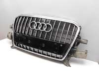 Решетка радиатора Audi Q5 2 2009г.  - Фото 4