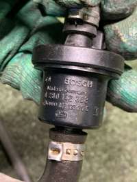 Клапан вентиляции топливного бака Audi A8 D2 (S8) 1997г. 0280142308 - Фото 3