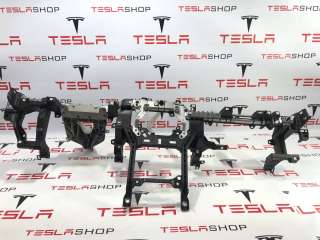 1563051-00-F,1563051-97-D Усилитель торпедо к Tesla model S Арт 9907277