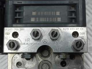 Блок ABS Mercedes CLS C218 2010г. 2114313712,0265250305 - Фото 5
