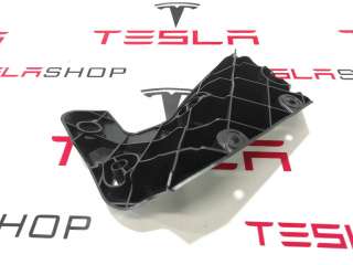 Панель для отдыха ноги водителя Tesla model S 2013г. 1104861-00-A,1007280-00-A - Фото 3