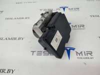 1037797-00,1038119-00 Блок ABS к Tesla model S Арт 14710_1