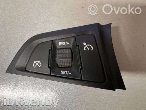 Кнопки руля Opel Astra J 2011г. 13352971, 1013102z1u , artKMO2265 - Фото 1