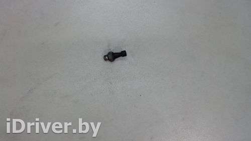 Датчик давления масла Fiat Doblo 2 2013г.  - Фото 1