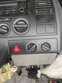  Кнопка аварийки к Volkswagen Caravelle T5 Арт 35014388