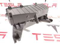 1116135-00-B,DH1D1FPCAB01 Корпус отопителя (печки) к Tesla model S Арт 9889407