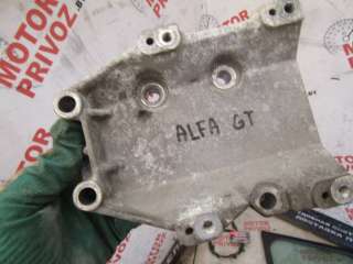 Кронштейн полуоси Alfa Romeo 147 2 2009г.  - Фото 4