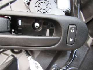  Кнопка центрального замка к Mazda CX-7 Арт 18341