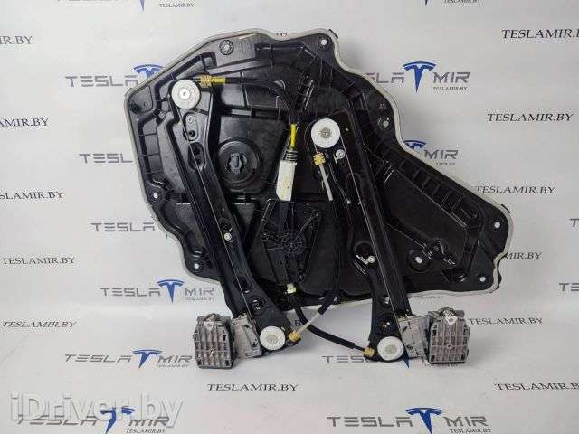 стеклоподъемник задний правый Tesla model 3 2021г. 1036762-00,1495513-99,1526807-00 - Фото 1