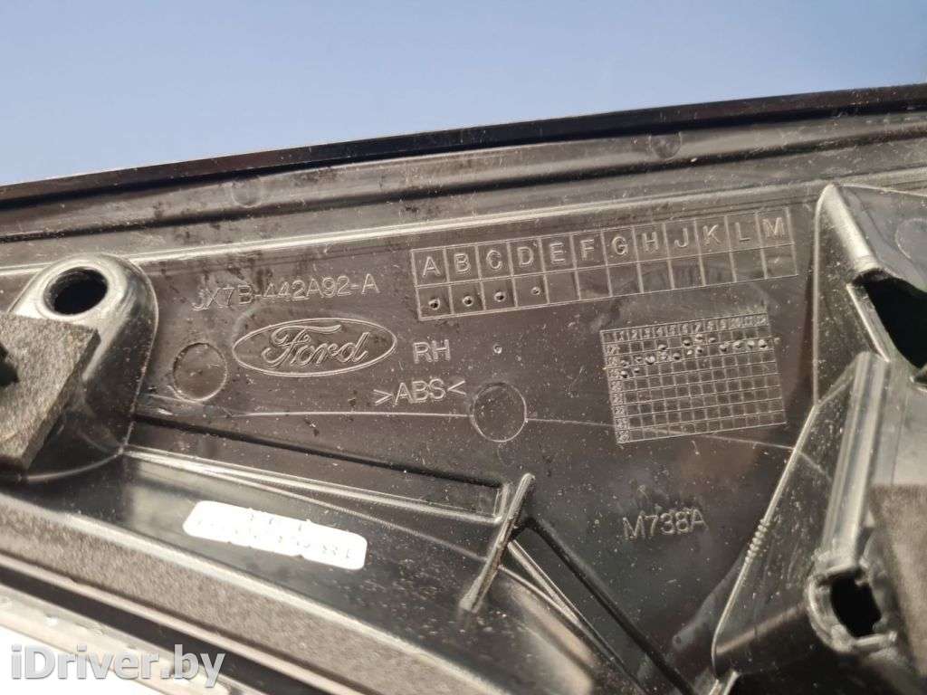 Накладка двери багажника правая Ford Focus 4 2018г. JX7B442A92A  - Фото 2