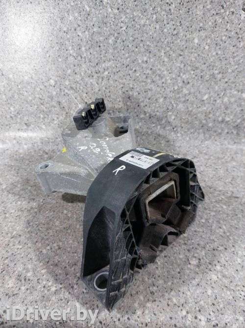 Кронштейн двигателя Renault Sandero 2 2014г. 113752043R - Фото 1