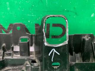 Кронштейн решетки радиатора Toyota Rav 4 5 2018г. 5311542010 - Фото 6