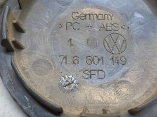 Колпачок литого диска Volkswagen Touareg 1 2004г.  - Фото 4
