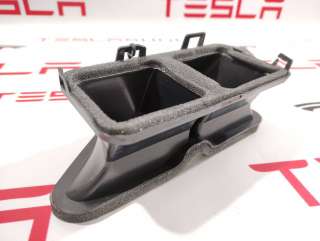 Воздуховод Tesla model 3 2017г. 1083377-00-D - Фото 3