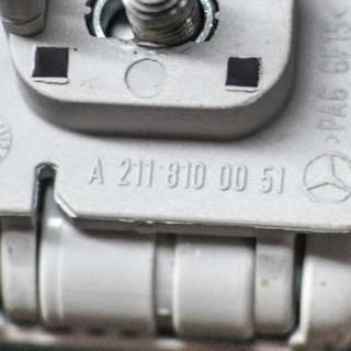 Ручка внутренняя потолочная Mercedes E W211 2005г. A2118100051 , art49562 - Фото 3