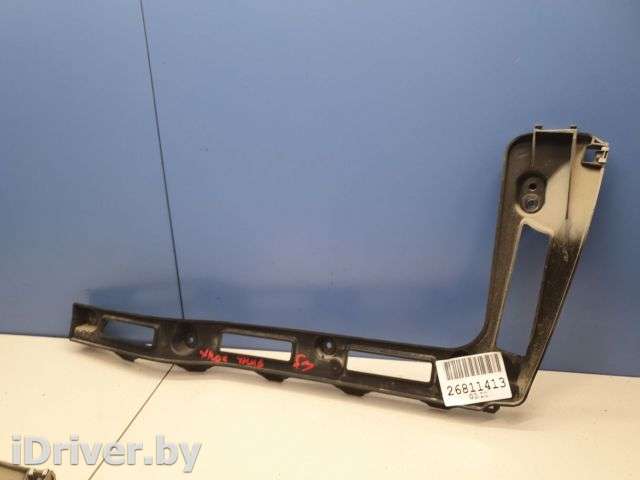 Кронштейн крышки багажника правый Ford Focus 3 2012г. 1742457 - Фото 1