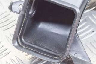 Патрубок впускного коллектора Dodge Stealth 1991г. MB609506 , art817986 - Фото 4