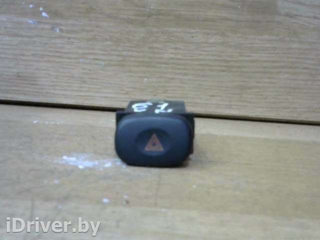 Кнопка аварийки Hyundai Accent X3 1997г. 93790-22000 - Фото 1