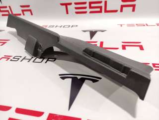Молдинг крышки багажника Tesla model S  1016334-00-E,1010338-00-C - Фото 3